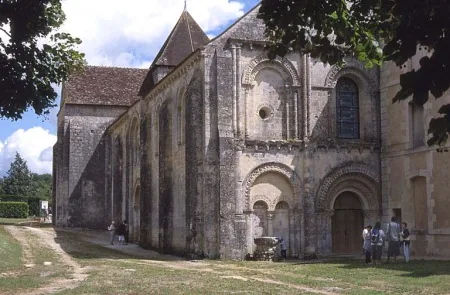 Abbaye de Villesalem à Journet, Vienne (86)