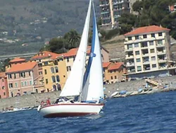 Amicale Voile Denis à Cagnes-sur-Mer, Alpes-Maritimes (06)