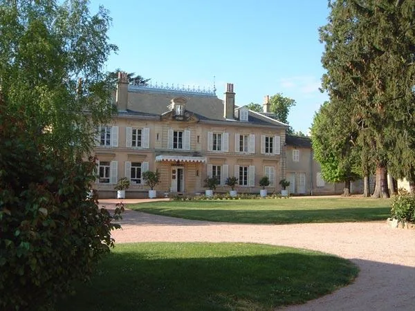 Château des Ravatys à Saint-Lager, Rhône (69)
