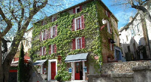 Galerie Paschos à Grimaud, Var (83)