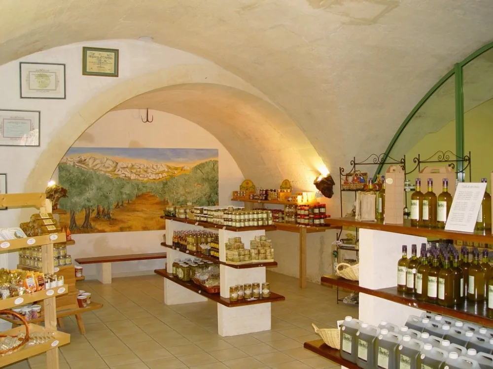Moulin Coopératif de Mouriès à Mouriès, Bouches-du-Rhône (13)